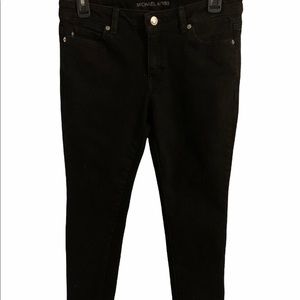 Michael Kors Women’s Black Jeans Size 6.
